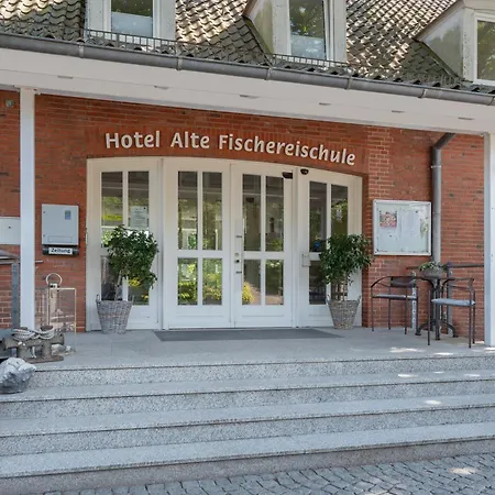 Alte Fischereischule 3*