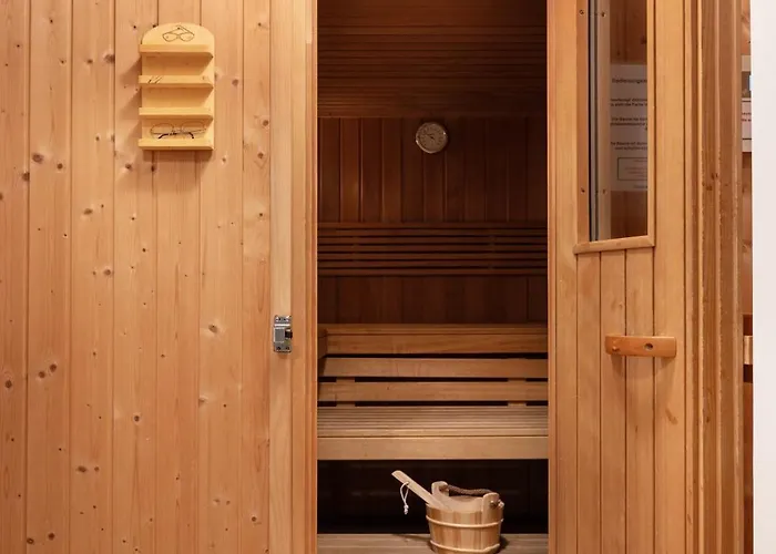 Alte Fischereischule 3*